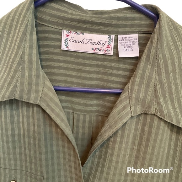 2 SARAH BENTLY BLOUSES SIZE LARGE NW/OT - Picture 5 of 7